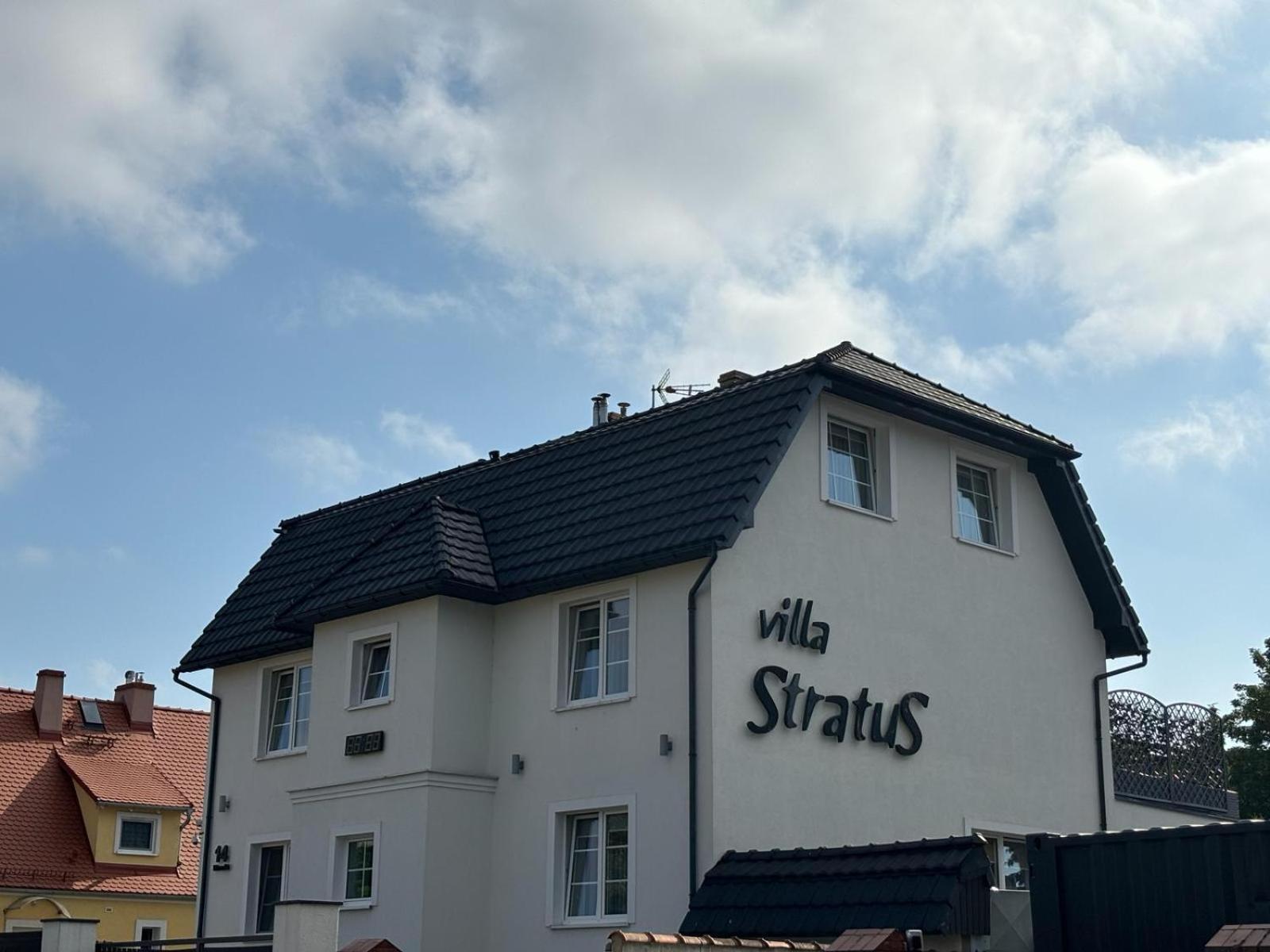 Villa Stratus グダニスク エクステリア 写真